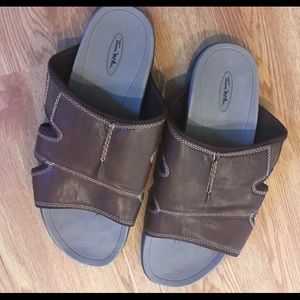 NEW Thom McAn Leather Sandals Sz 13M never worn
